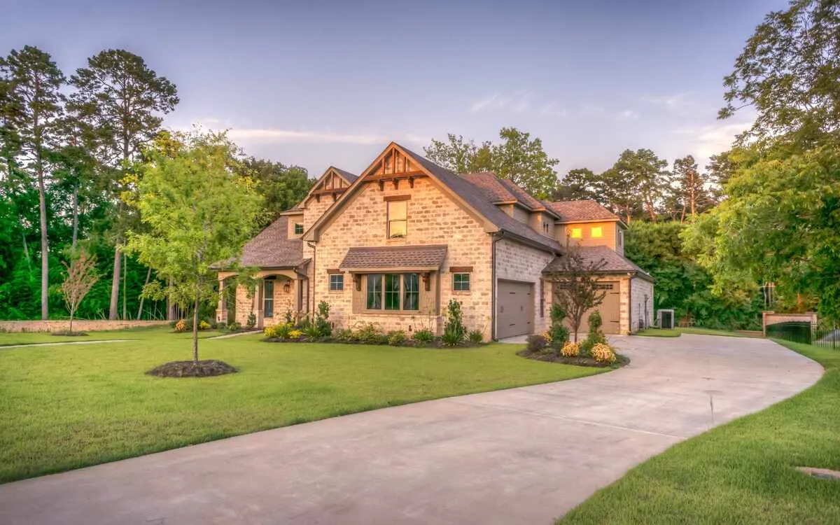 Water Damage Restoration services in Mercedes, TX